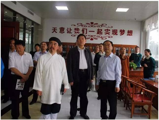 山東省政協(xié)常委、民宗委主任孫傳宏蒞臨天意考察參觀