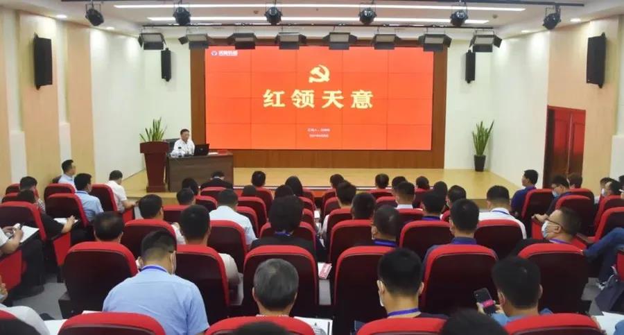 乘風(fēng)破浪 筑夢(mèng)前行丨2021感謝有你,2022砥礪前行!